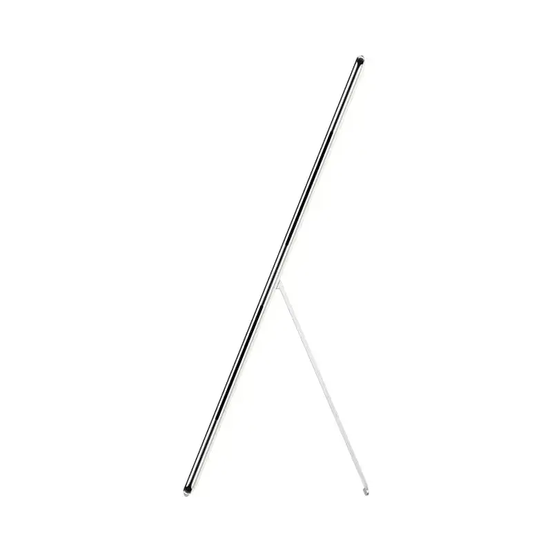 Laptop flexible con pantalla OLED grande, abierta y cerrada